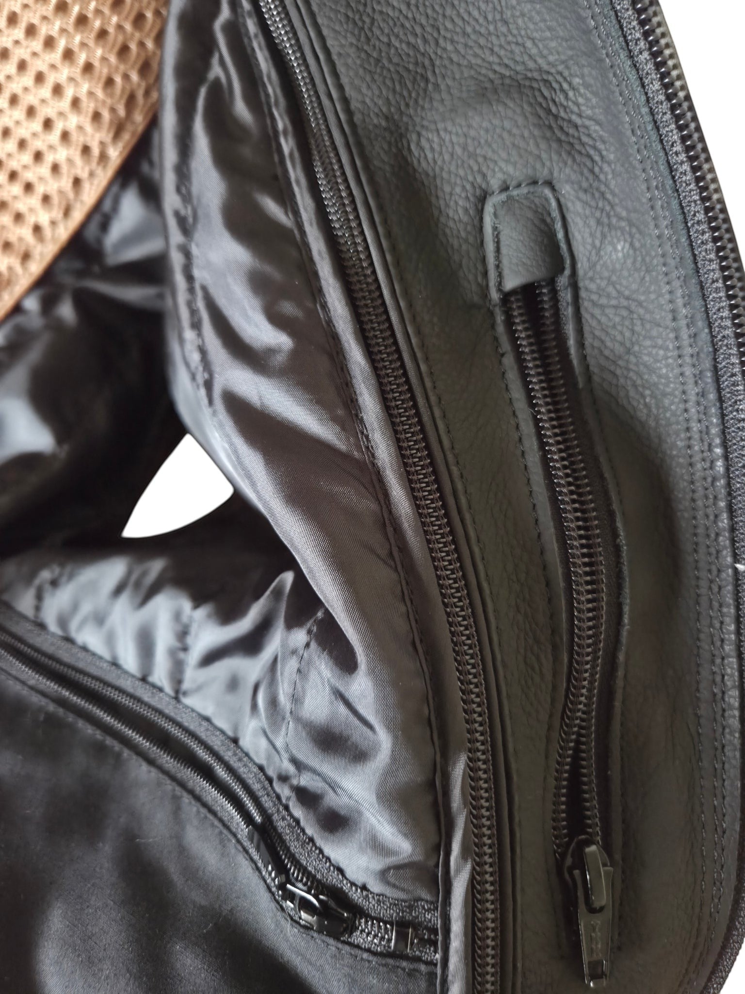 Veste en cuir noir Ixon Vortex 2, doublure thermique amovible, protections intégrées, taille M.