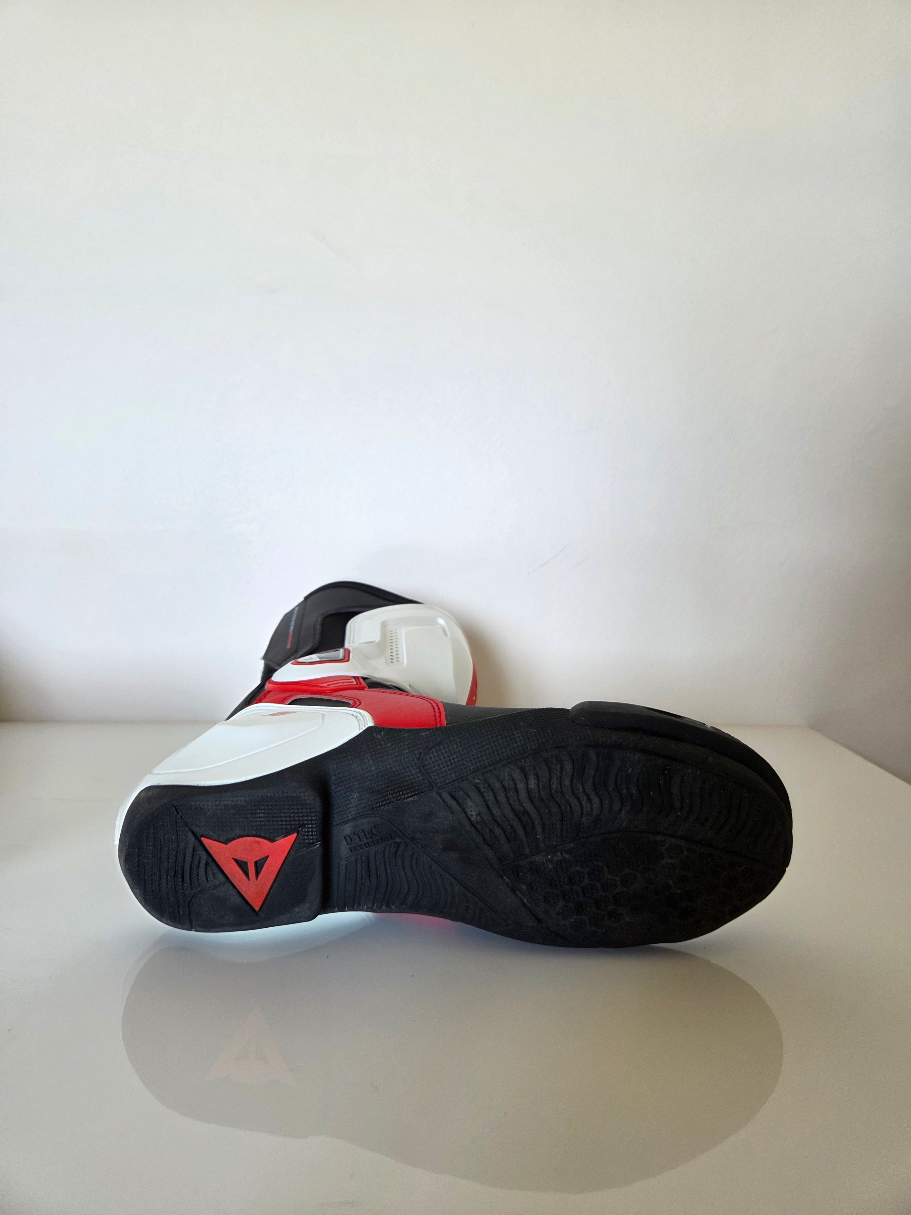 Bottes Dainese Nexus R Blanche et Rouge