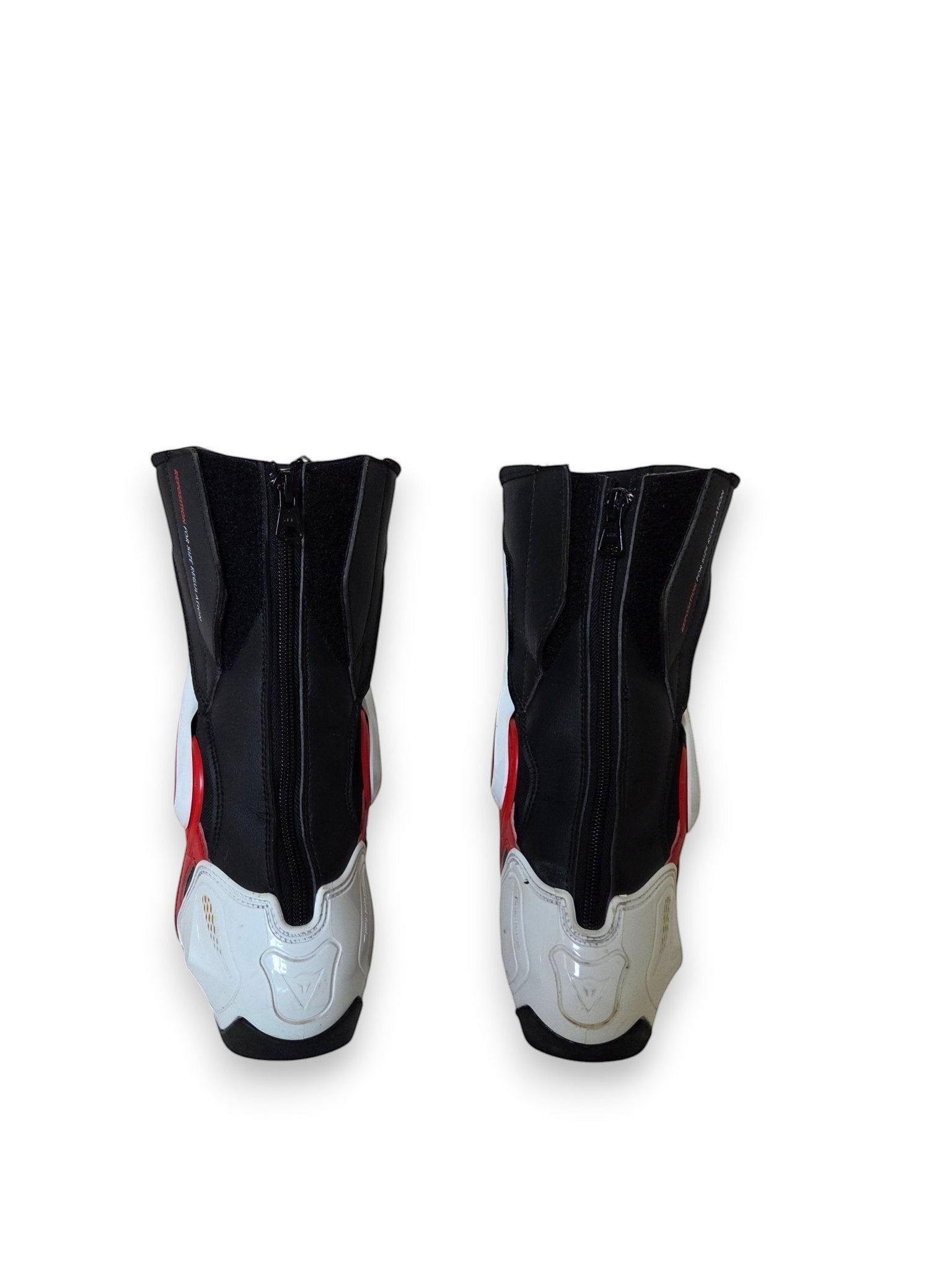 Bottes Dainese Nexus R – Blanc et Rouge, Taille 43 - Moto Gear Select