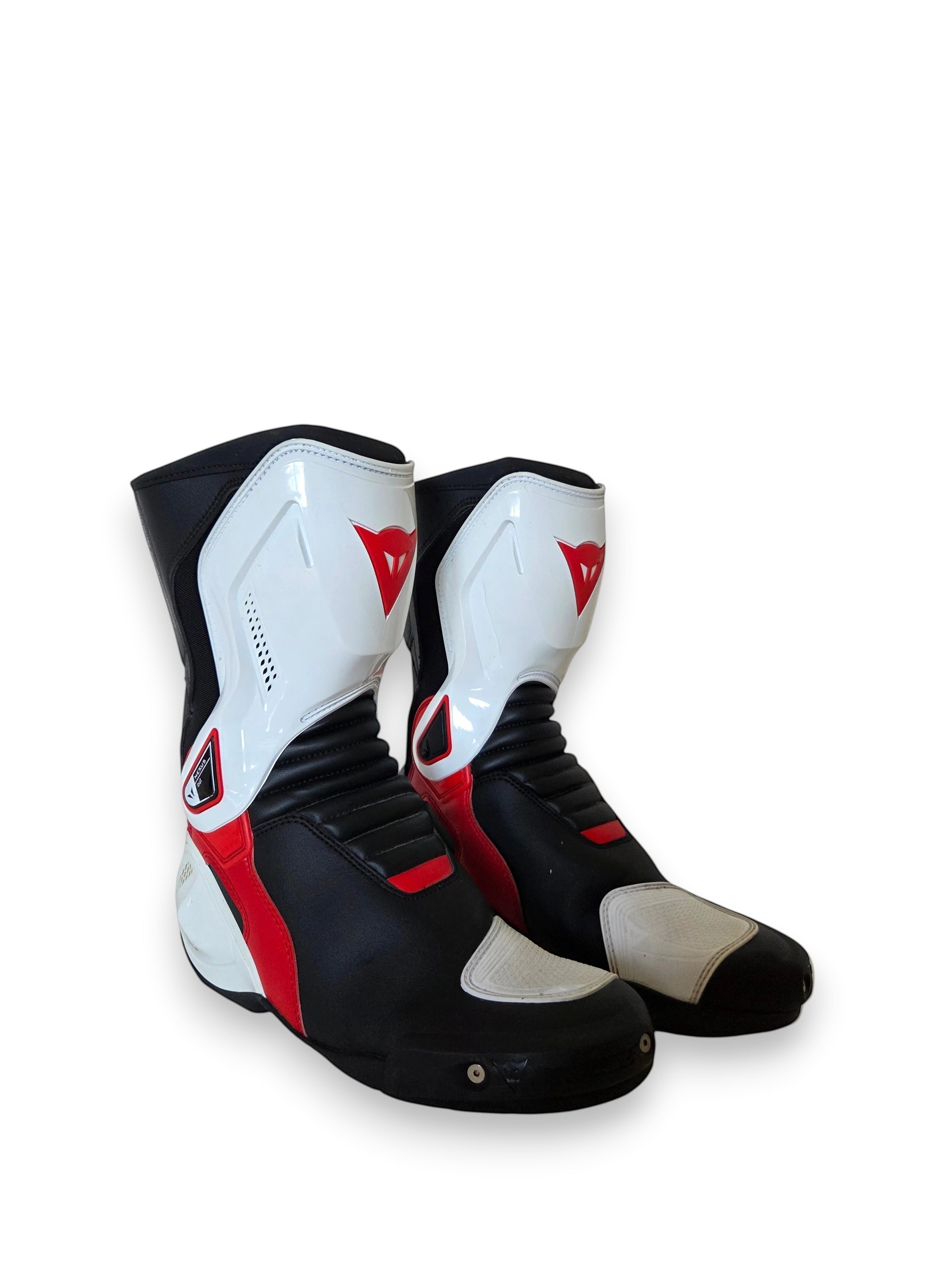 Bottes Dainese Nexus R – Blanc et Rouge, Taille 43
