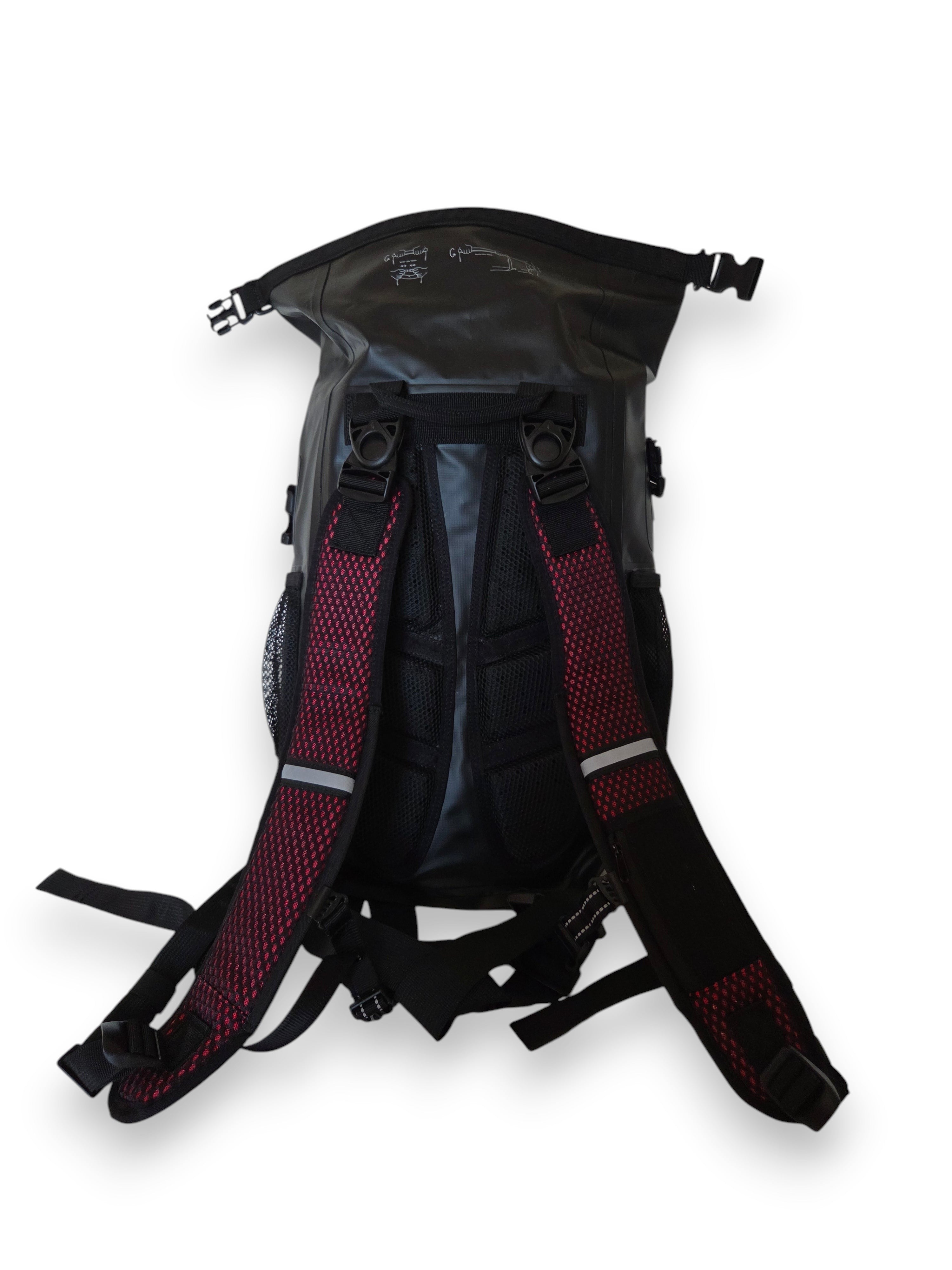 Sac à Dos Dainese Explorer 15L Noir – Neuf avec Étiquette